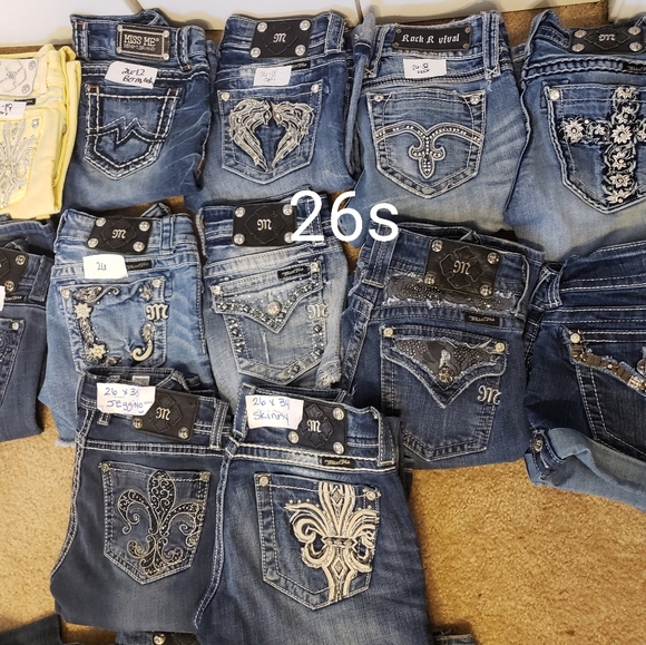 Miss me and rock revival blow out - Picture 6 of 8